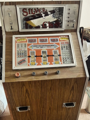 1970's Arcade Machine